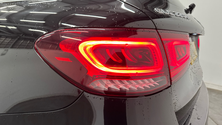 Mercedes-Benz GLC 220d 4Matic AMG Line 5dr 9G-Tronic Diesel Estate